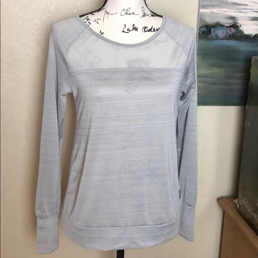 NWT Sketchers Sport Woman’s Top Size M